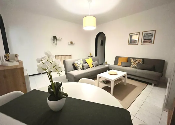 Apartment La Casa Di Ale - Downtown