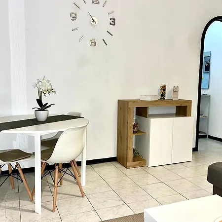 La Casa Di Ale - Downtown Lägenhet *