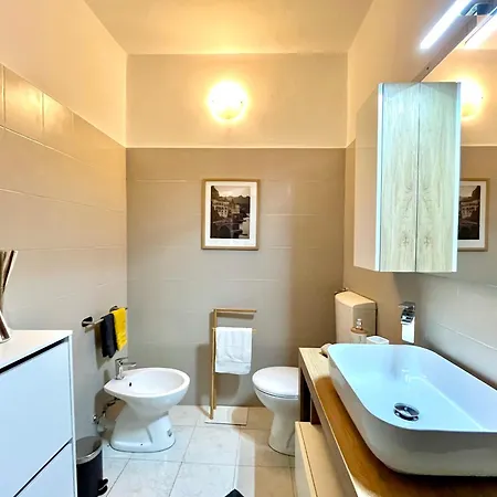 Lägenhet La Casa Di Ale - Downtown Como